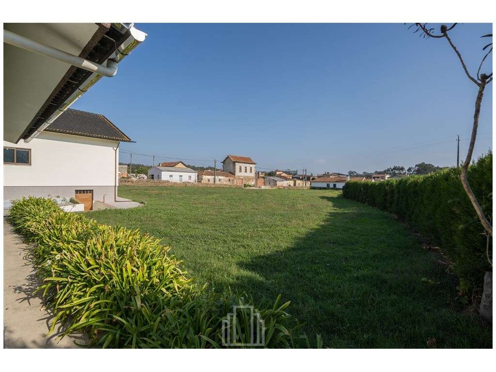 Moradia Isolada T3 - Avanca-36