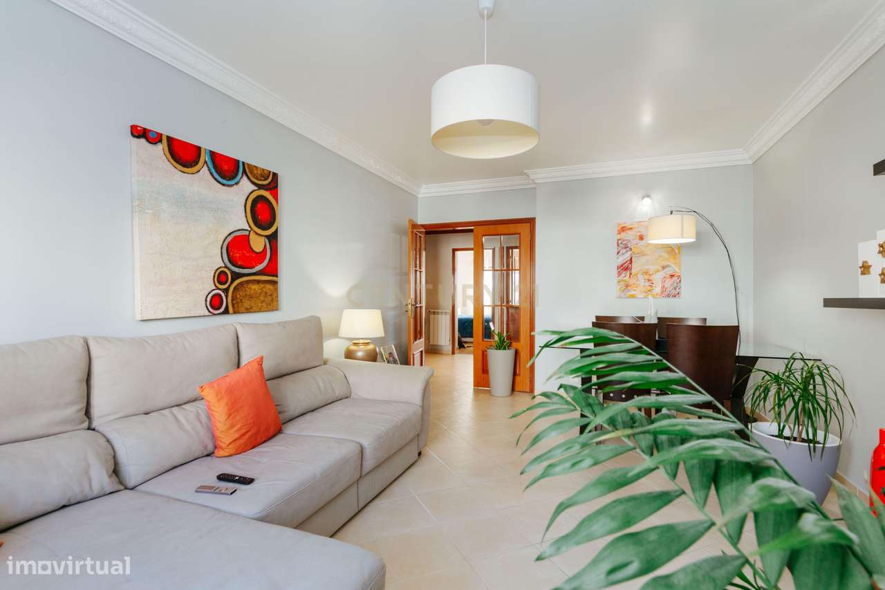 Apartamento T2 | Rés-do-chão alto em São Francisco - Grande imagem: 4/17