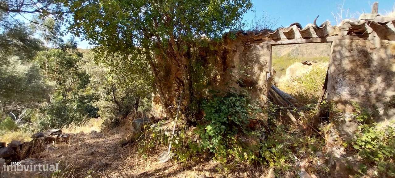 Terreno Misto com Ruína em Alferce / Monchique — Oportunidade Única no - Grande imagem: 4/26