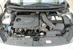 Kia Ceed - 32