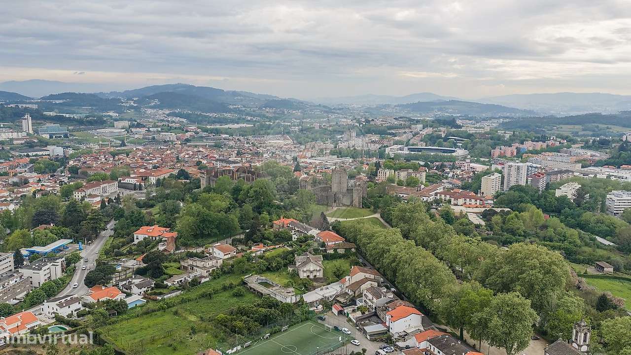 Moradia T2 para venda - Grande imagem: 2/23