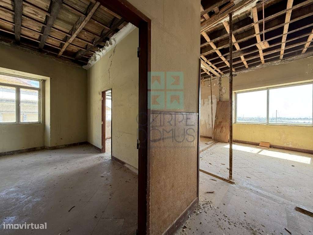 Apartamento T5 duplex, frente marina, na Figueira da Foz-19