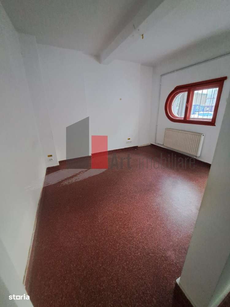 URGENT!, Cismigiu, parter cu intrare din strada, liber, NEGOCIABIL - Imagine principală: 4/5
