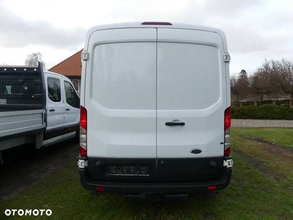 Ford Transit - 13