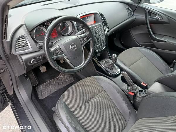 Opel Astra 1.4 Turbo Cosmo - 16