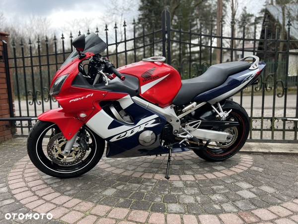 Honda CBR - 6