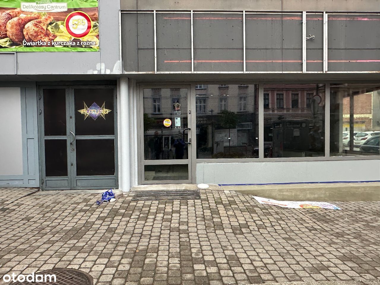 Duży Lokal Handlowy 300 m²: Twoja Szansa na Wielki