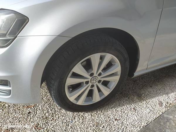 VW Golf Variant 1.6 TDi Confortline - 14