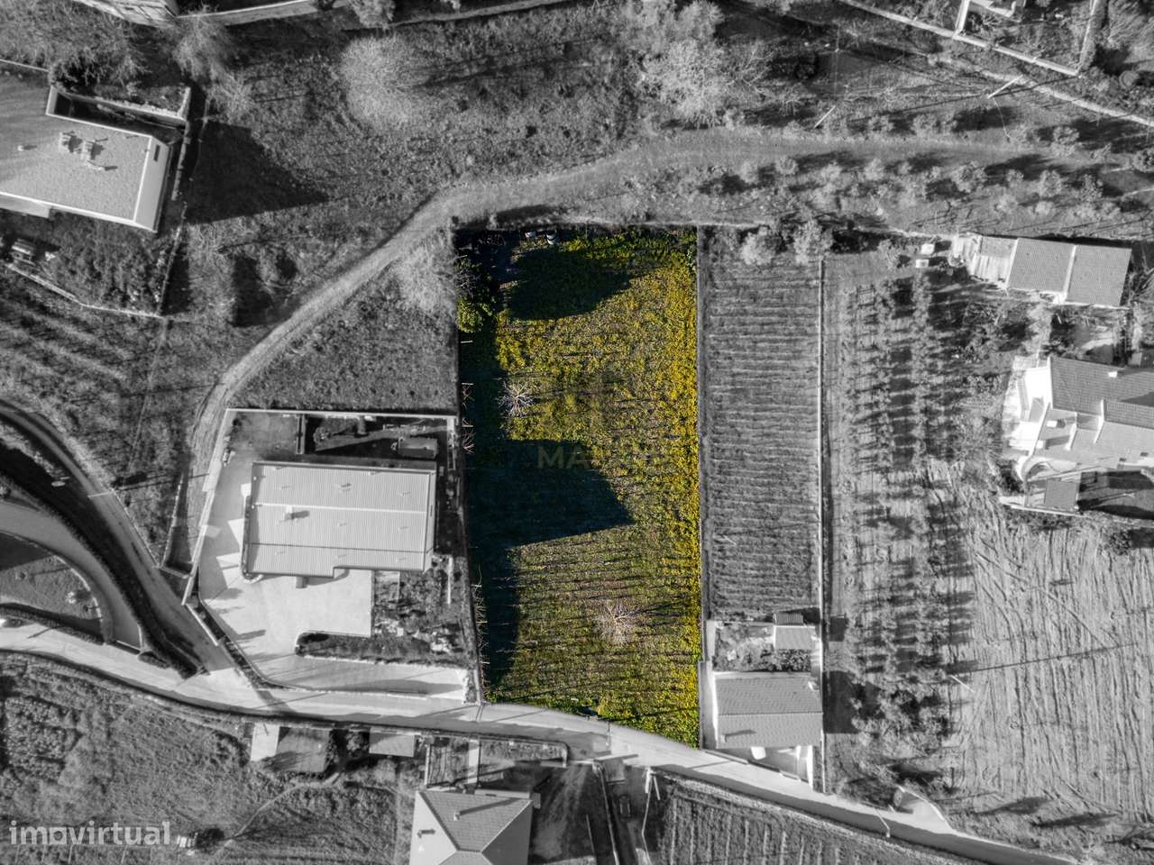 Lote P/ Construção / 2000M2 / V. Nova Souto Del Rei / Arneiros / Lameg - Grande imagem: 4/10