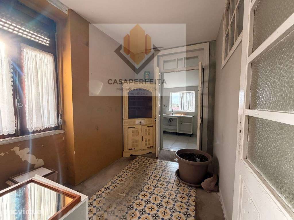 Andar Moradia T4 no 1º Piso - Coimbrões - Santa Marinha-9