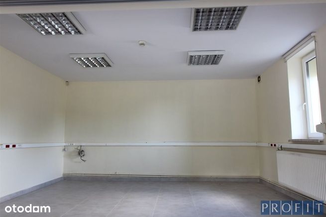 budynek usługowy /magazyn 136m2 | teren 1059m2-6
