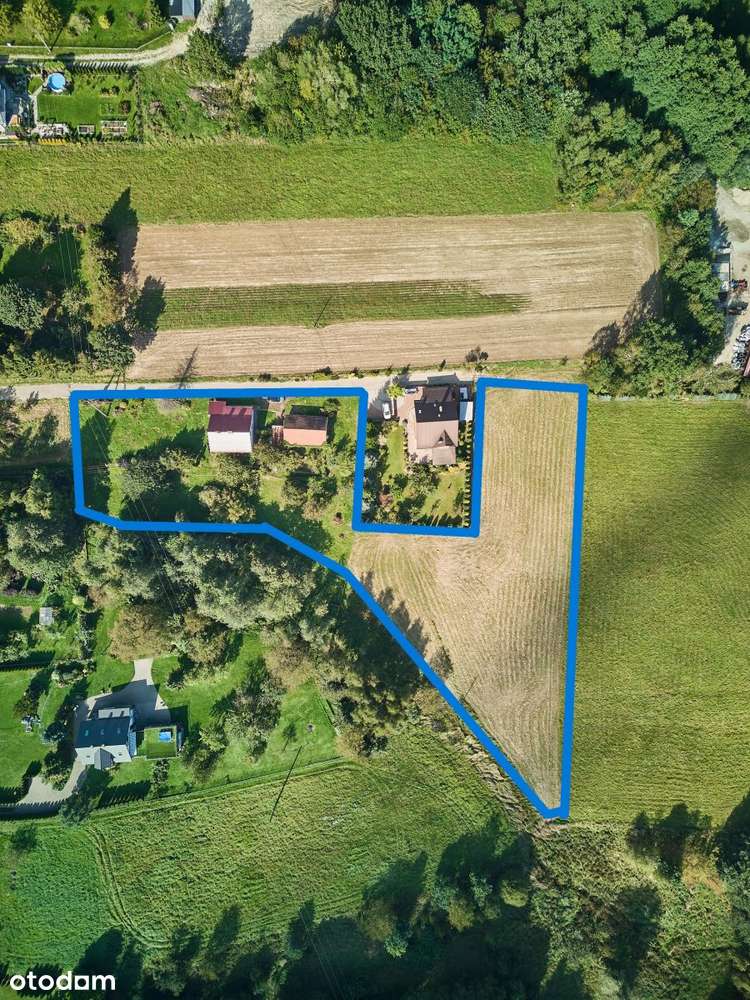 Działka inwestycyjna przy szkole-0