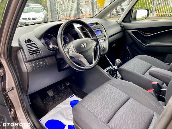 Hyundai ix20 1.4 Premium - 15