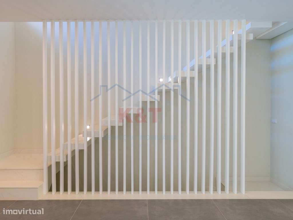 Moradia T3 com piscina-9