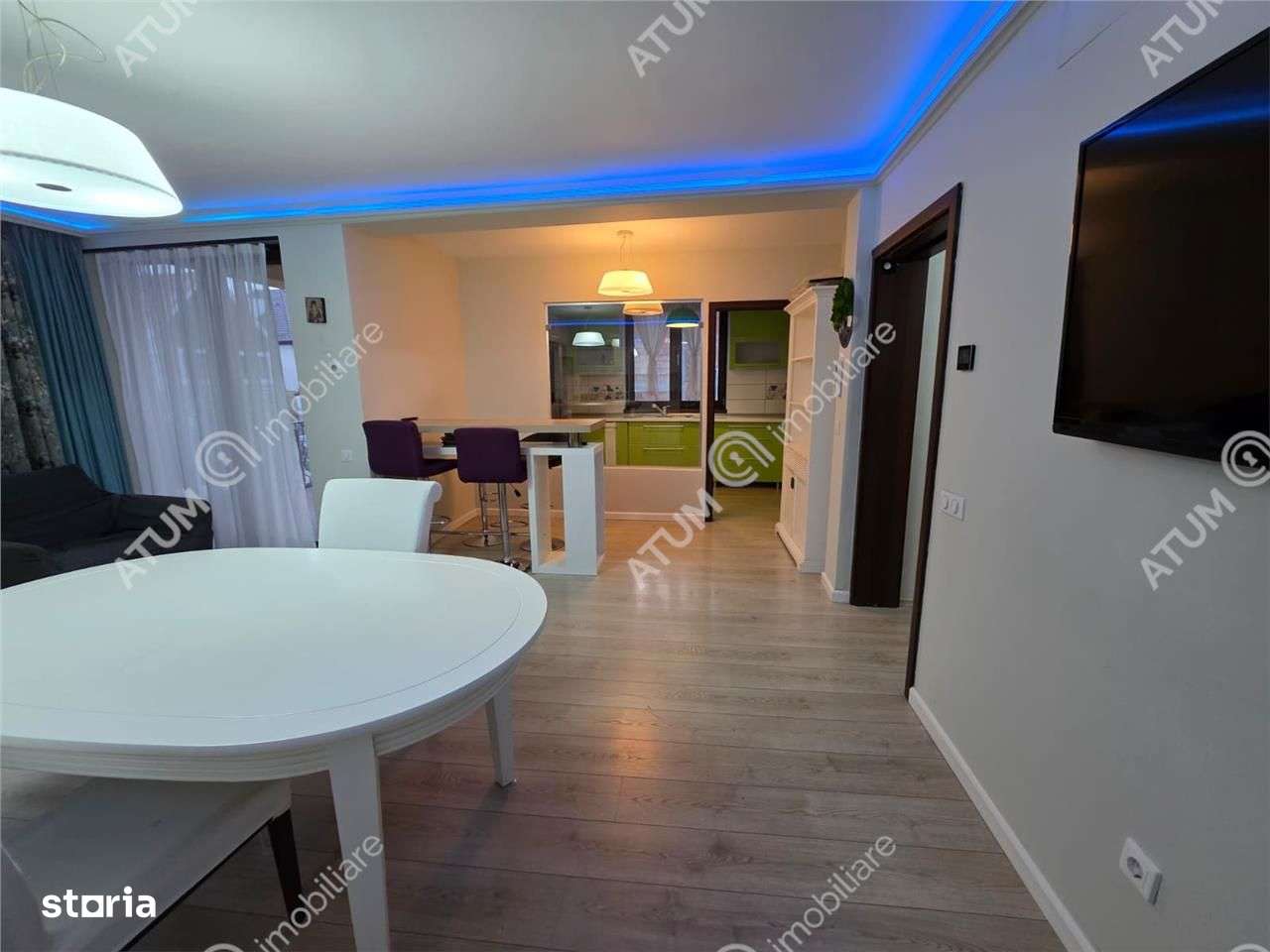 Casa cu 5 camere teren 600 mp si spatiu comercial zona Turnisor - Imagine principală: 5/20