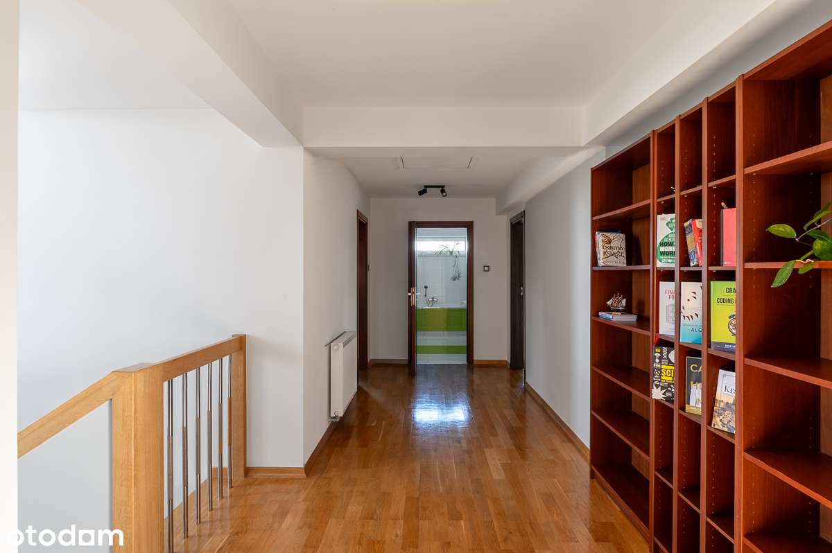 Dom 240 m2 na pięknej 11 ar działce-9