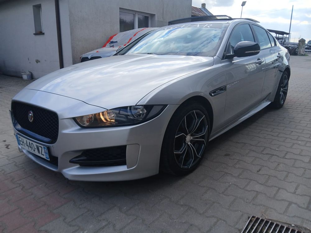Jaguar XE 20d R-Sport Ingenium Edition 2016