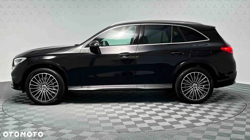 Mercedes-Benz GLC Coupe 300 e PHEV 4-Matic AMG Line - 8