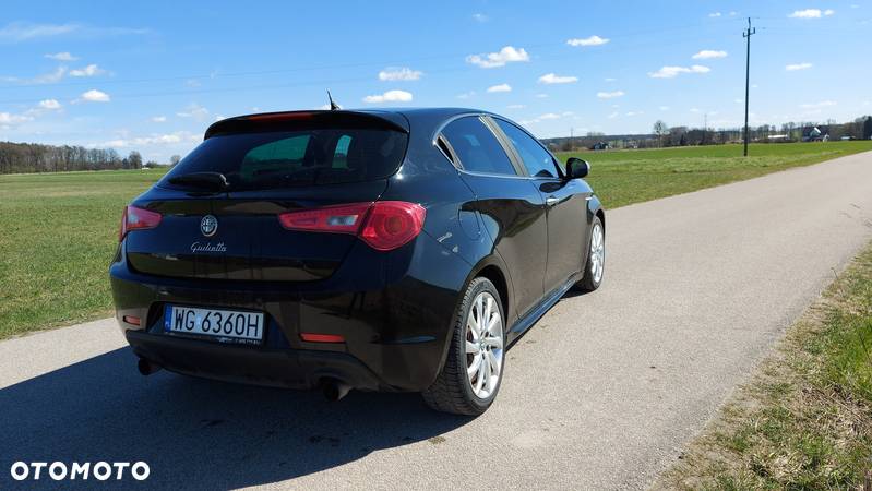 Alfa Romeo Giulietta 1750 TBi Quadrifoglio Verde - 13