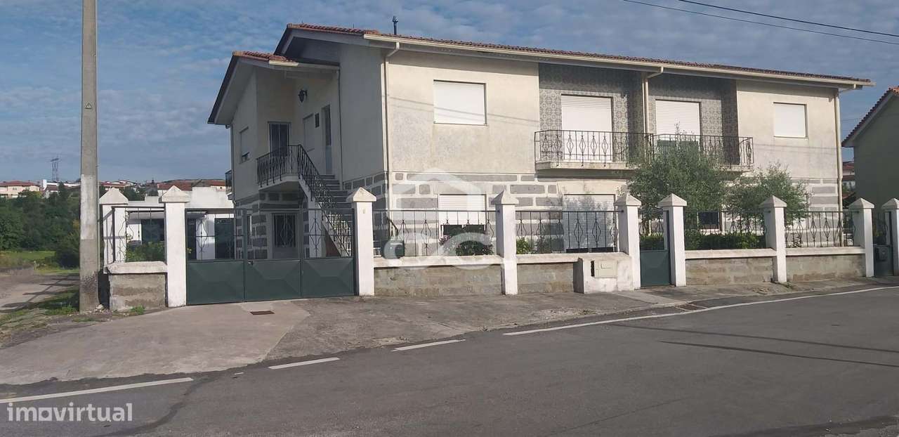 Quatro andares moradia em Serzedelo - Guimarães - Grande imagem: 5/26