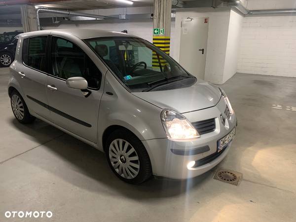 Renault Modus 1.5 dCi Confort Authentique - 1