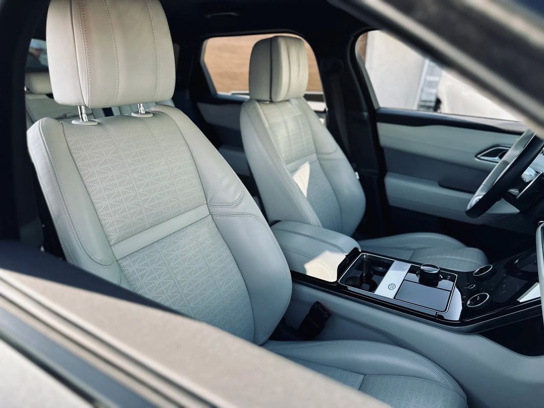 Land Rover Range Rover Velar 2.0 R-Dynamic HSE - 17