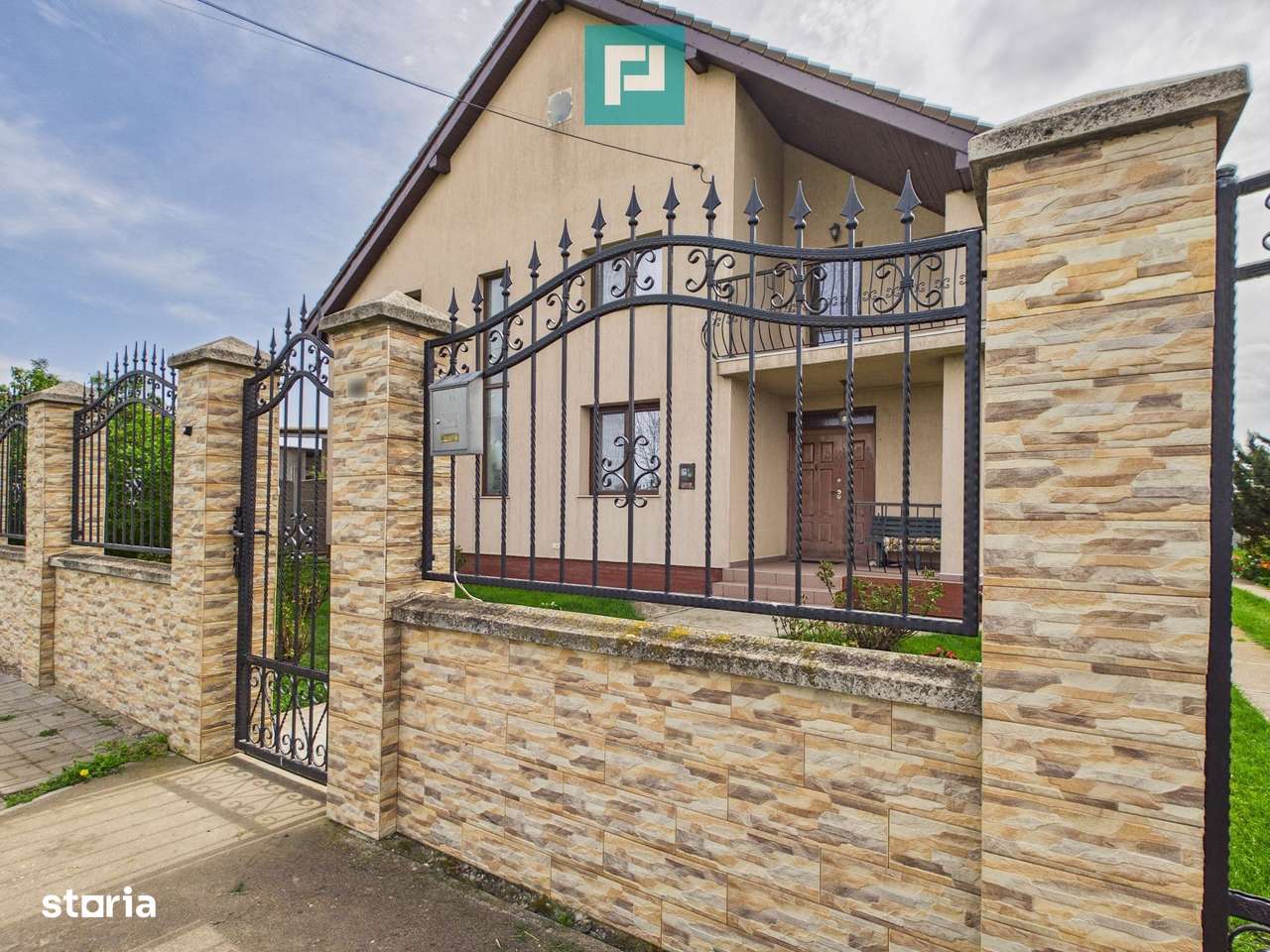Vilă cu 6 camere și teren generos în Șagu - Imagine principală: 2/20
