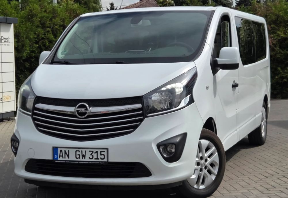 Opel Vivaro II (2014-2019) L2H1 2015