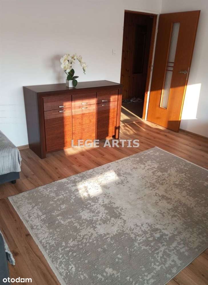 Zadbane rozkładowe M4, duży balkon, ul. Tuszyńska-3