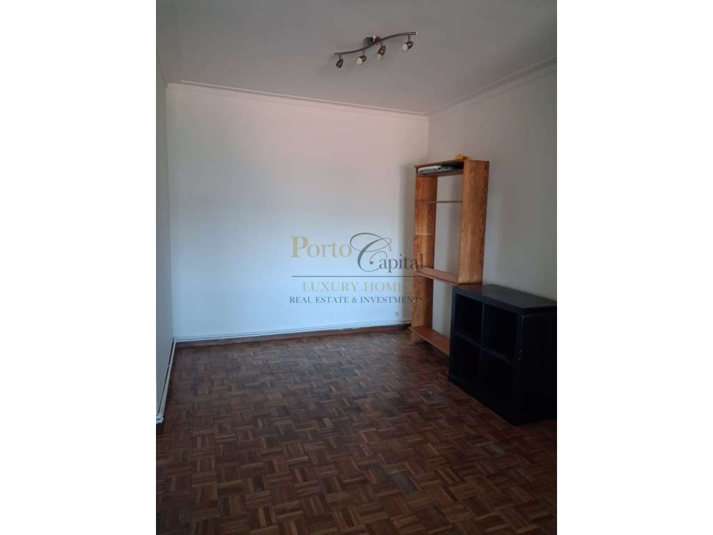 APARTAMENTO T3+1 COM FANTASTICA VISTA SOBRE O DOURO, UMA BOX (3 LUG...-9
