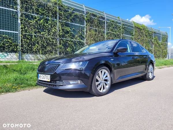 Skoda Superb 2.0 TSI L&K DSG - 1