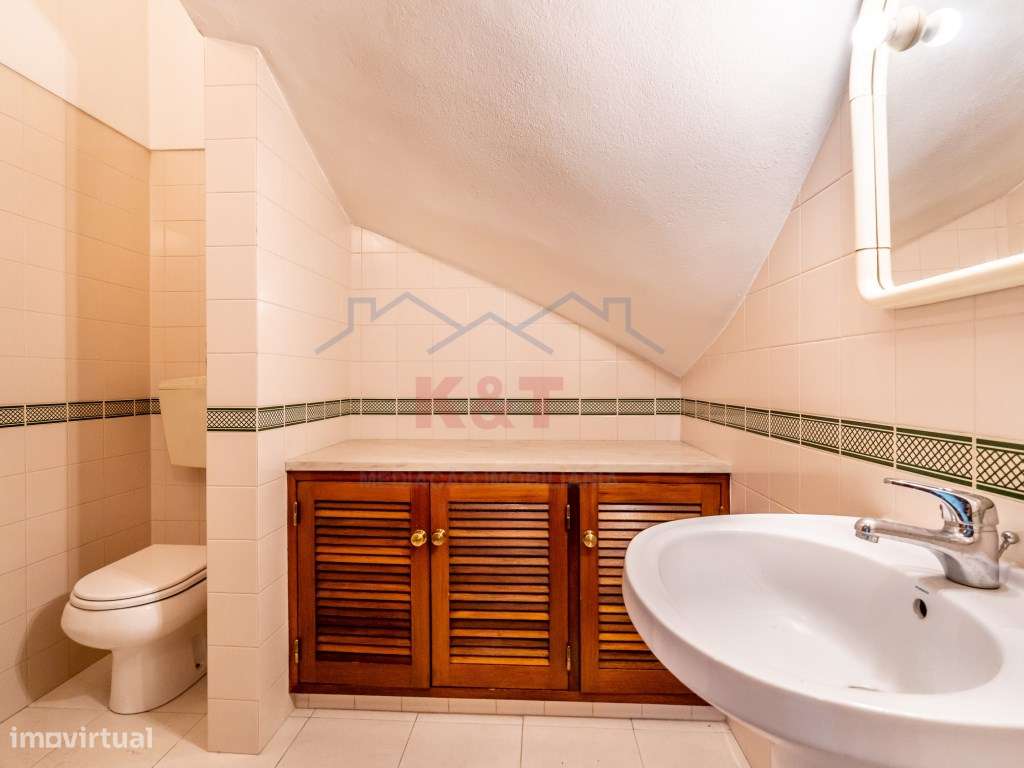 Moradia T5 de Luxo + Apartamento T3 - Lagoa-53