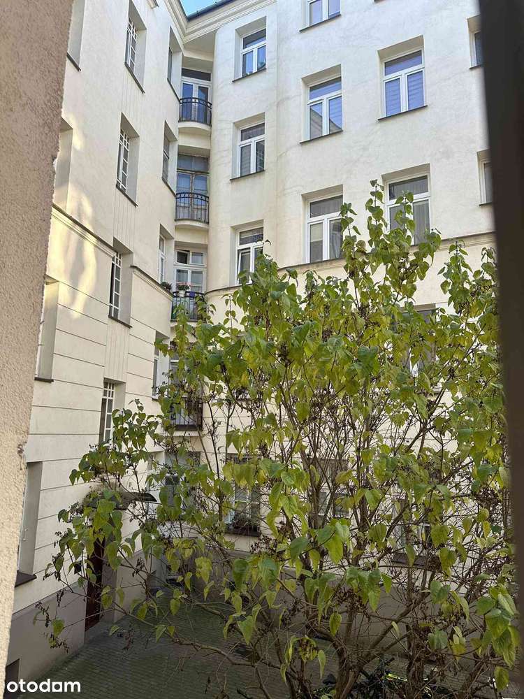 Kawalerka w prestiżowej kamienicy!-4