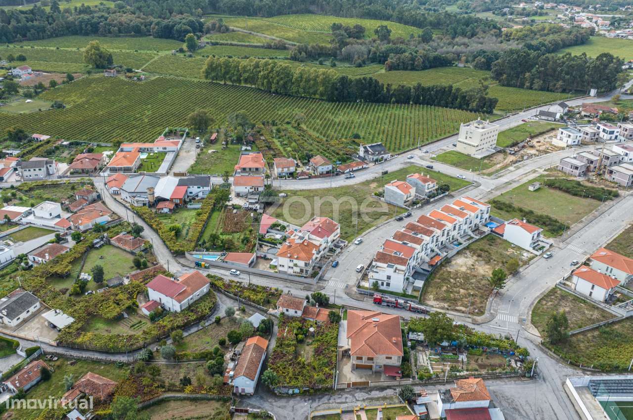 3 Lotes de Terreno para const. de Moradias - Aldeamento Nova Caíde - Grande imagem: 4/18