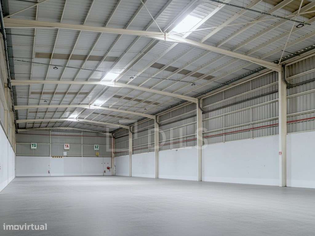 Armazém para arrendar, na Quinta do Arrogela, em Alverca - Grande imagem: 5/26