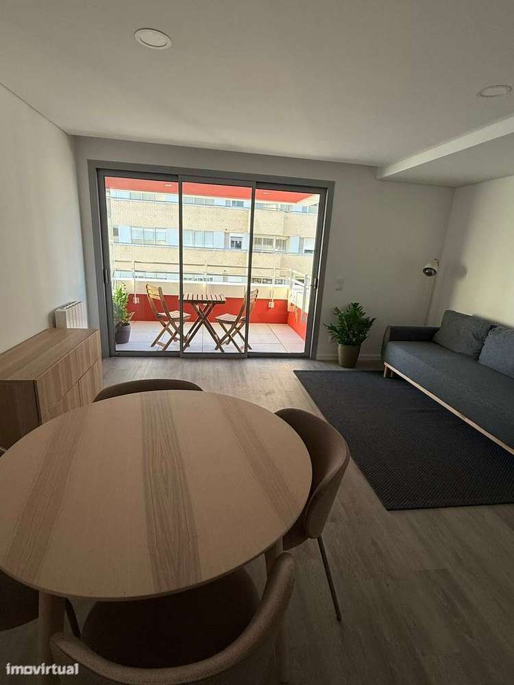 Apartamento novo T1 mobilado - Grande imagem: 4/27