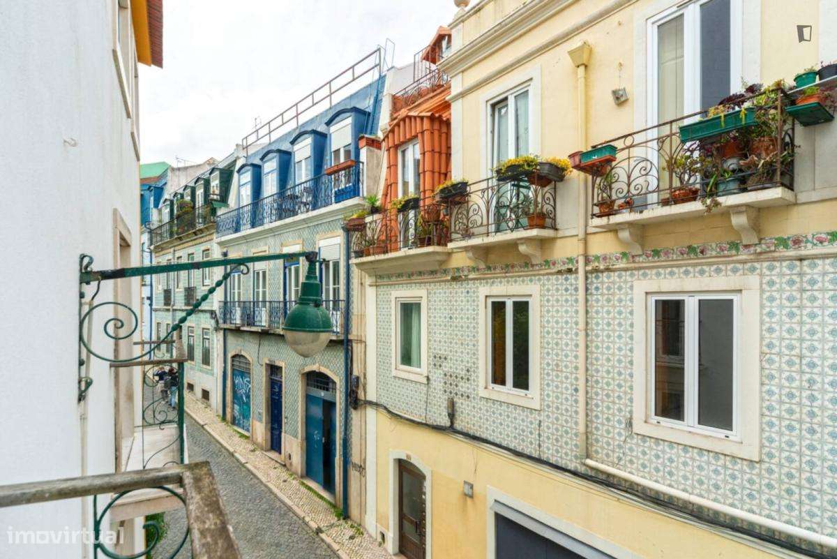 Apartamento com 2 quartos - localizado em Intendente Lisbon - Grande imagem: 2/6