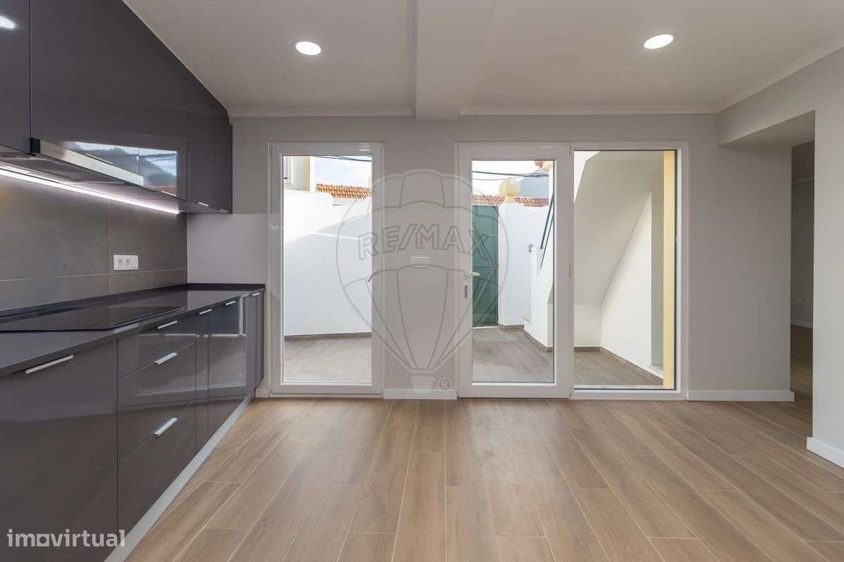 Moradia T4 para venda - Grande imagem: 2/37