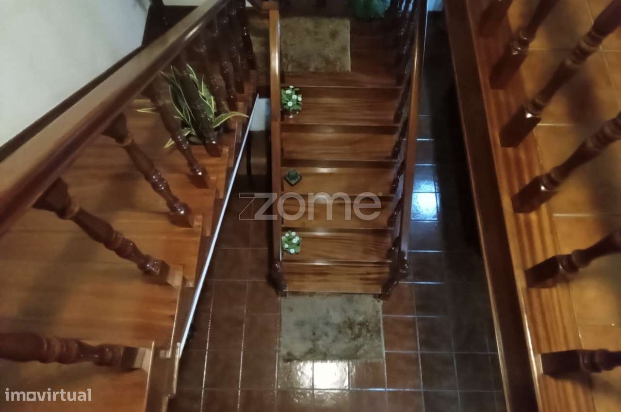 Moradia com 3 frações independentes habitacionais-46