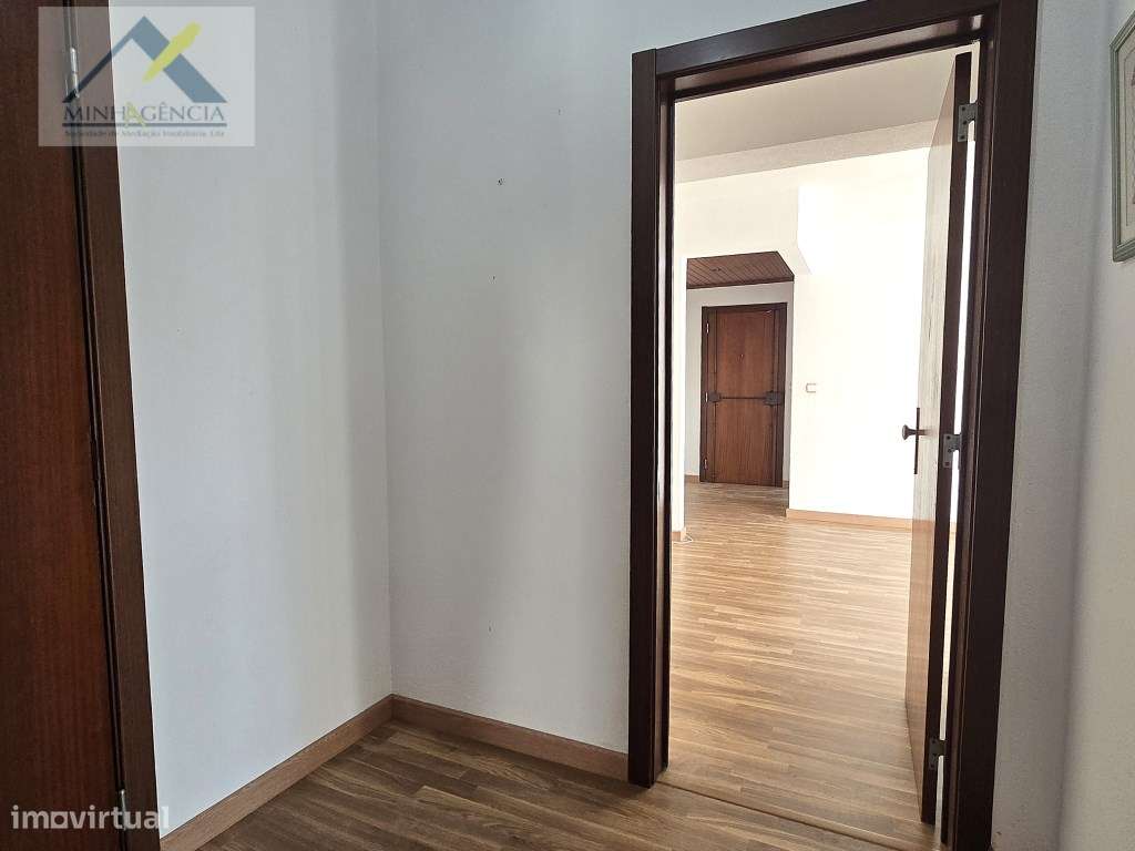 Apartamento T2 na Quinta de St. António em Setúbal-15