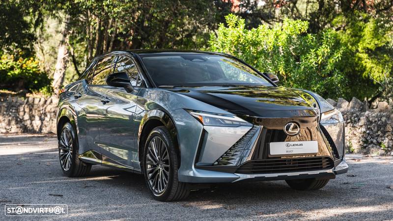 Lexus RZ 450e Luxury Bi-Tone - 3