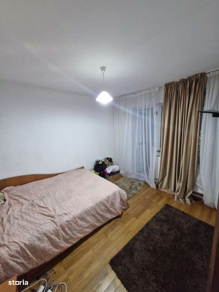 Semidecomandat, parter, balcon, Craiovita Noua-Bigul Vechi-2