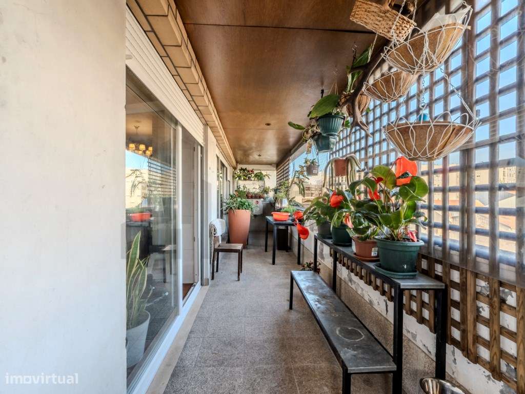 Vende-se T3 - Braga Centro-14