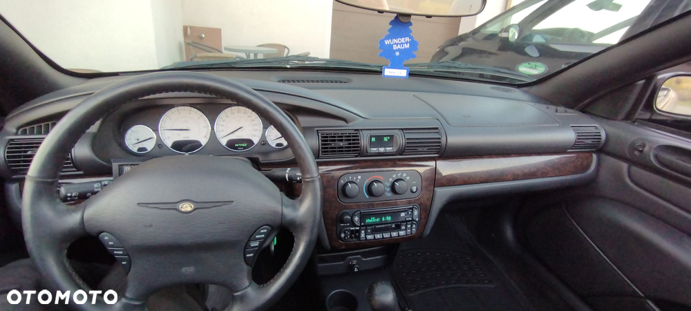 Chrysler Sebring 2.0 LX - 8