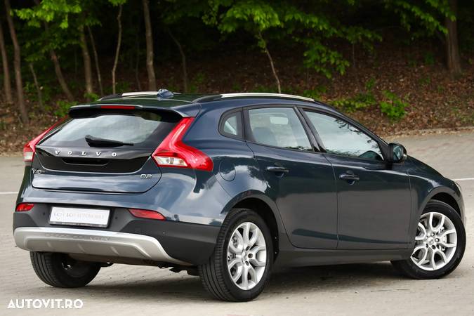 Volvo V40 Cross Country D2 Plus - 3