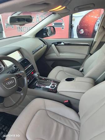 Audi Q7 - 4