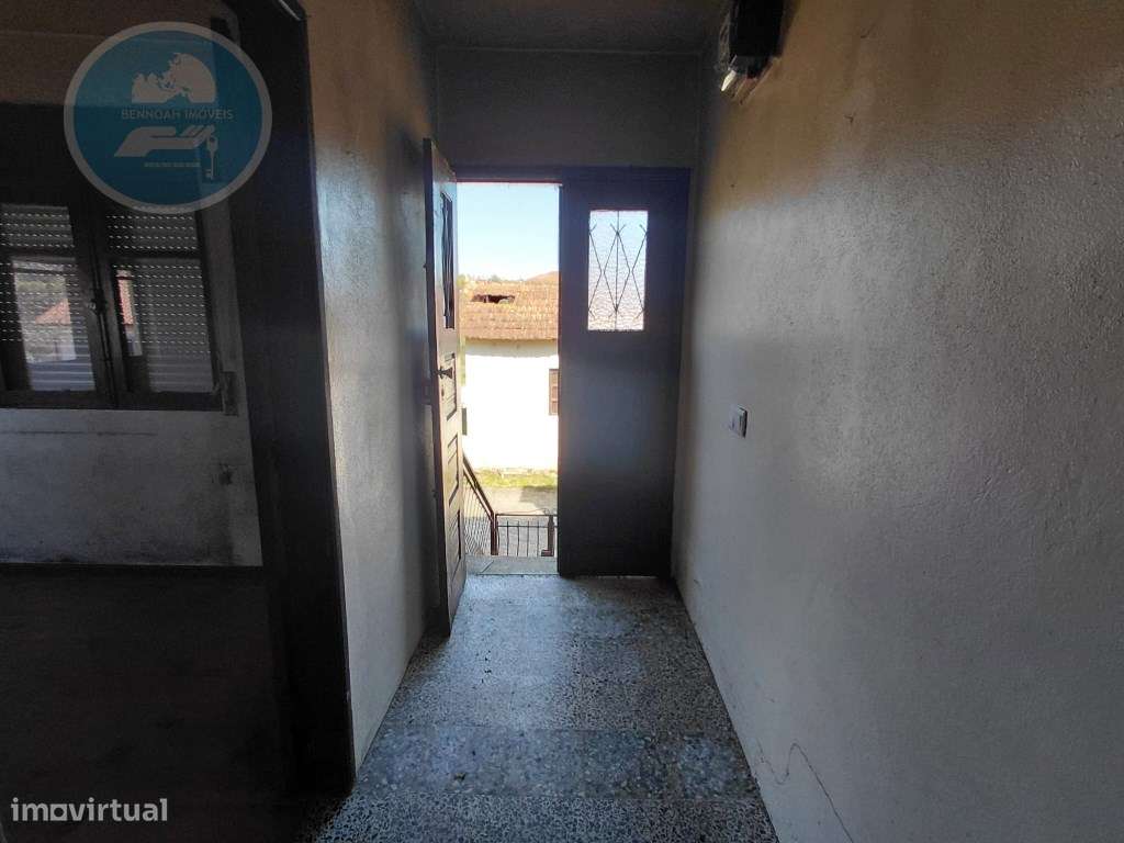 Casa Geminada à Venda em Outeirinho, Cabeceiras de Basto Excelente ...-10