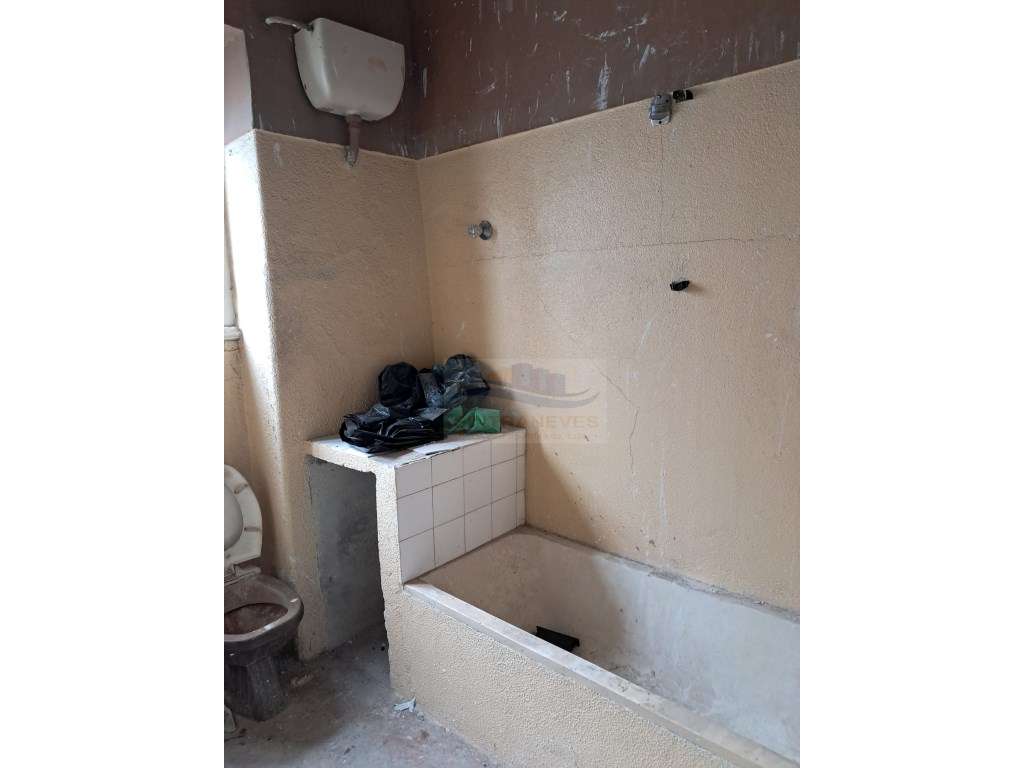 T1 na Amadora - Ideal para Investimento ou Remodelação! - Grande imagem: 5/12