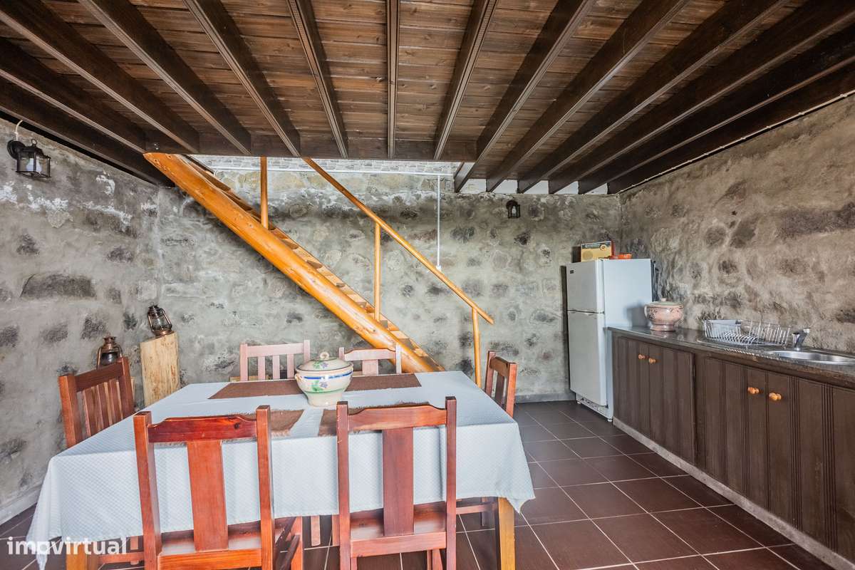Moradia T1 - Fajã do Calhau - Grande imagem: 3/14