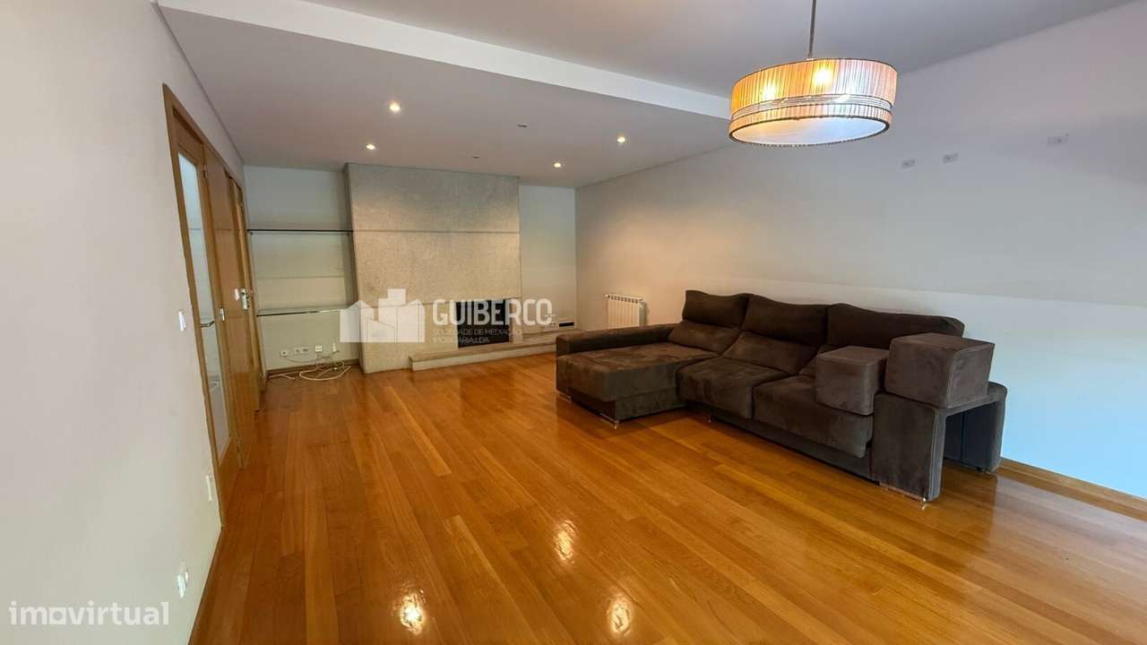 Apartamento T3  - Centro de Guimarães-5